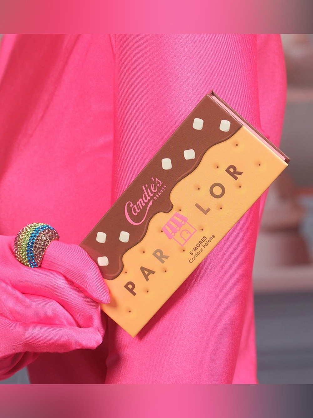 NEW! Candie’s S’mores Contour Palette - Picture 5 of 8
